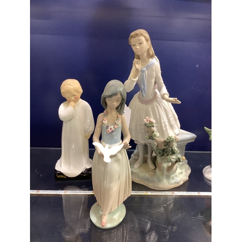 19 - A Lladro figurine 'Exquisite Scent' A/F together with 'Rare Love' and a Royal Doulton figurine 'Darl... 