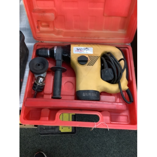 540 - A Blackspur BB-DR145 rotary hammer drill