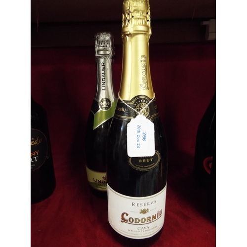 256 - A bottle of Lindauer Brut Sauvignon Blanc and a bottle of Reserva Codorniu Cava