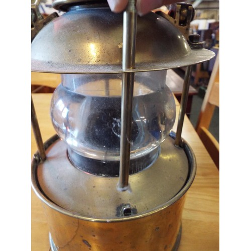 311 - A circa 1880 solid brass ships navigational signal lamp (needs attention)