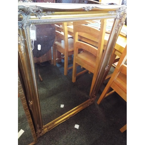 496 - A large gilt framed mirror