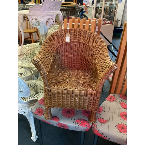 514 - A vintage wicker tub chair