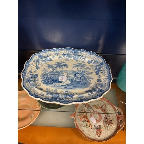 55 - A Victorian Chelsea blue and white Royal Cottage meat platter