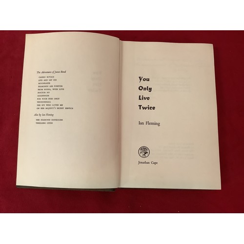 189 - An Ian Fleming James Bond 1st Edition of 'You Only Live Twice' published by Jonathan Cape (no dust c... 