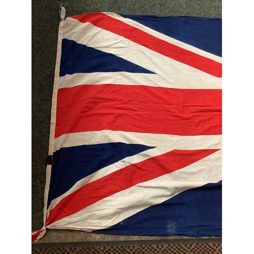 484 - A vintage Union Jack cloth flag 96” x 47”