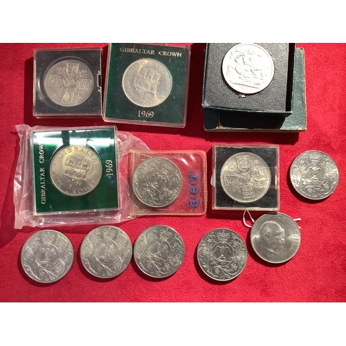 228 - A selection of crowns and Festival of Britain 1951 crown