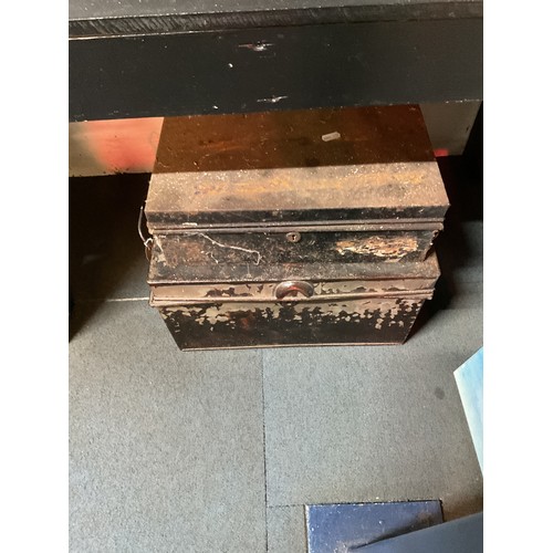 466 - Two vintage metal boxes