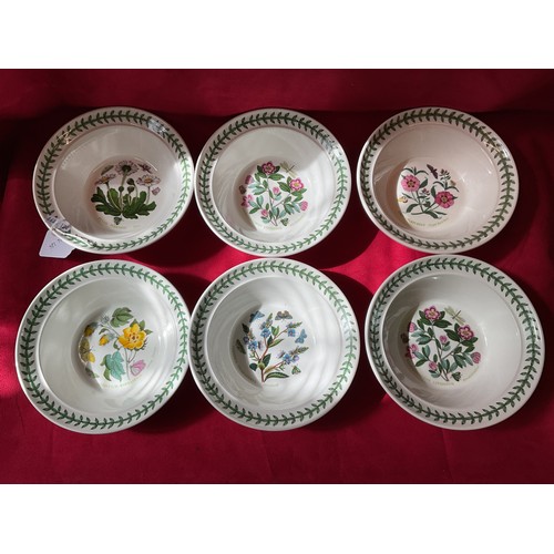 62 - A set of six Portmeirion 'Botanical Garden' dinner plates, six tea plates and six bowls