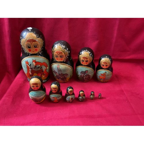 75 - A set of ten Russian Matryoshka dolls