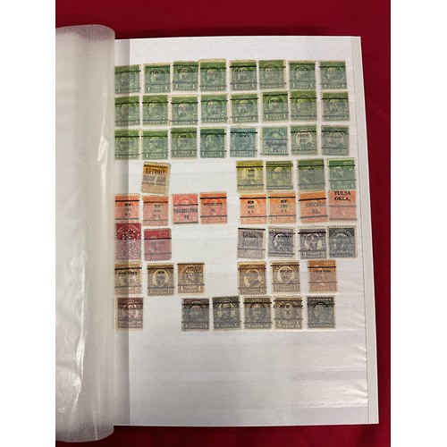 117 - An album of USA stamps to include Franklin one cent, two cent, Oliver Wendell Holme, Kennedy, Roosev... 