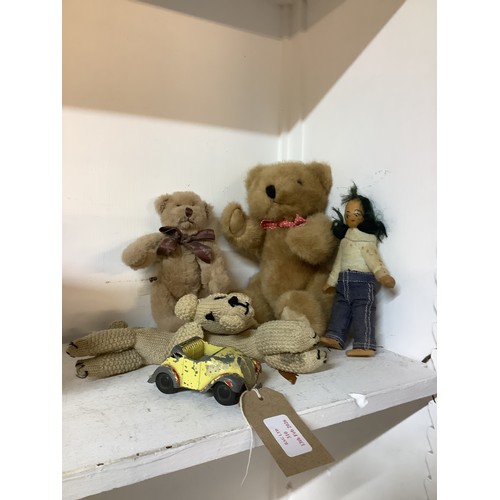 310 - A selection of vintage teddy bears and a Morestone Series 'Noddy' car