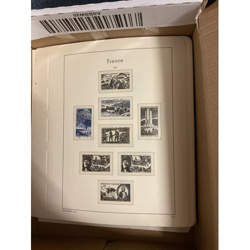 352 - A mixed selection of French used stamps on Lighthouse leaves dated from 1965 to 1982