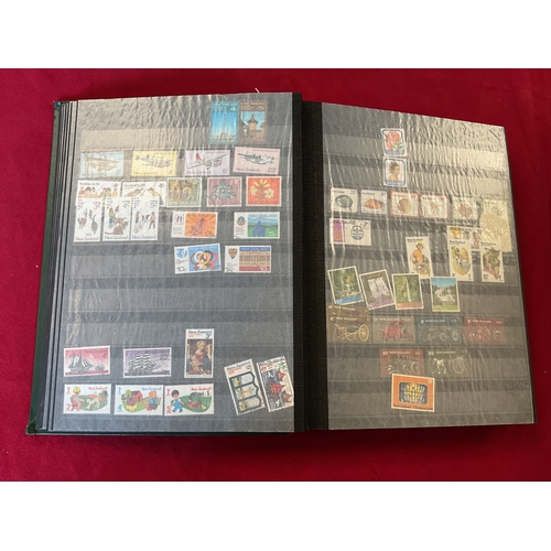 289 - An album housing a large collection of New Zealand stamps