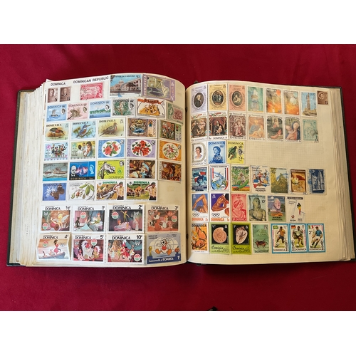 293 - An album of assorted stamps of the World to include Bulgaria, Canada, Cuba, Cyprus, France etc