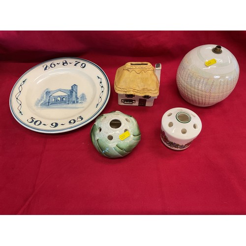 Lot 90        