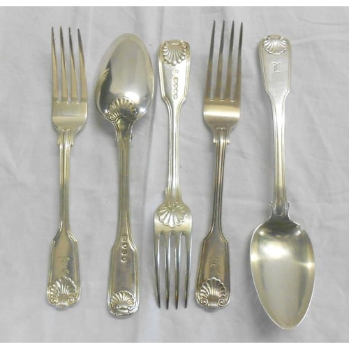 237 - C19th Silver Fiddle Thread & Shell Cutlery: 3 dining forks, London 1860 & 2 soup/serving spoons (5)