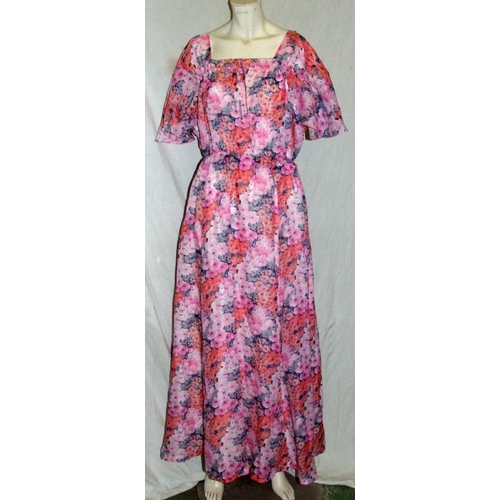 514 - Ladies Vintage 70s Dresses incl. pink/purple labelled CH Modell, black floral cotton labelled size 4... 