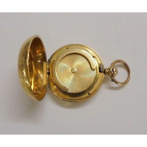 271 - 18ct Gold Sovereign Case with suspension loop, initials to front