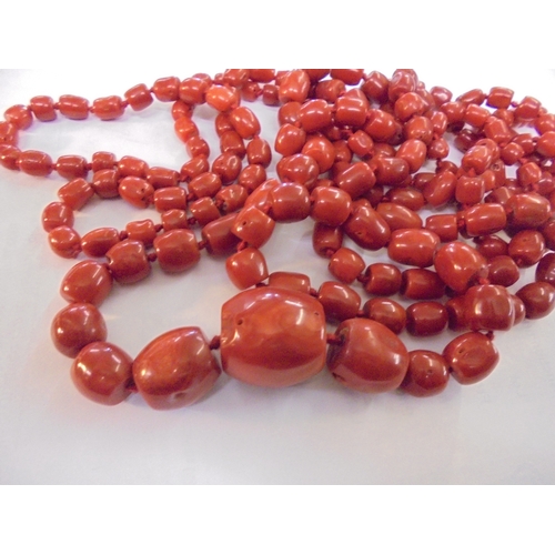 249 - 1930s/50s Graduated Coral Bead Necklace with barrel shaped beads, approx. 64