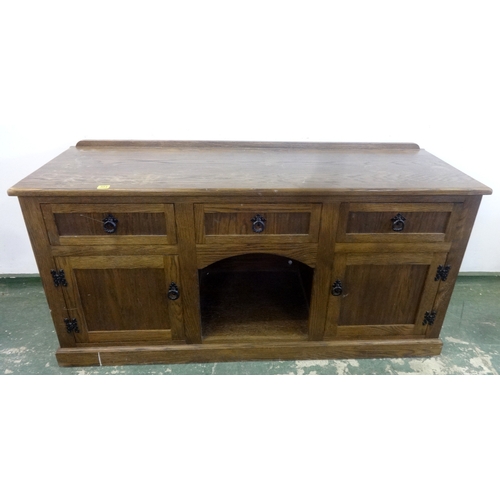 68 - Oak Sideboard with open hutch to centre, 2 frieze drawers & pair cupboard doors under, on plinth bas... 