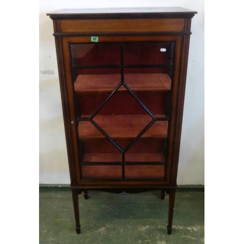 82 - Single Door Edwardian Boxwood Strung Mahogany Display Cabinet with cloth lined shelves, on square ta... 