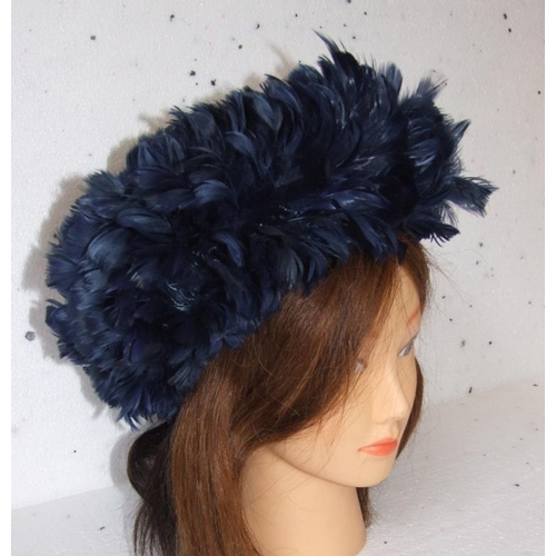 551 - 4 Ladies Vintage Hats: black fur with velvet trim, navy blue pillbox with net veil, blue feather & b... 