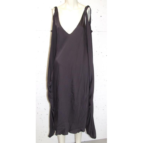 597 - Ladies Dresses Size 16 incl. Ted Baker, Amanda Wakeley, Whistles, Vera Mont, LK Bennett, Karen Mille... 