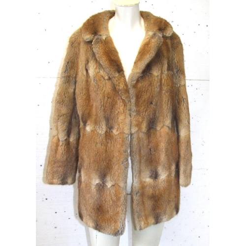 611 - Squirrel? Fur Coat, Cream Faux Fur Collar & Double Fox Fur Full Pelt Stole (3)