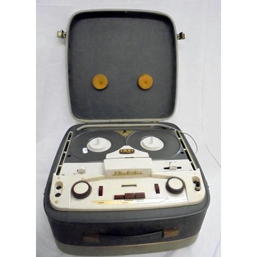 1171 - Elizabethan Reel To Reel Tape Recorder FT1 4 Track (untested)