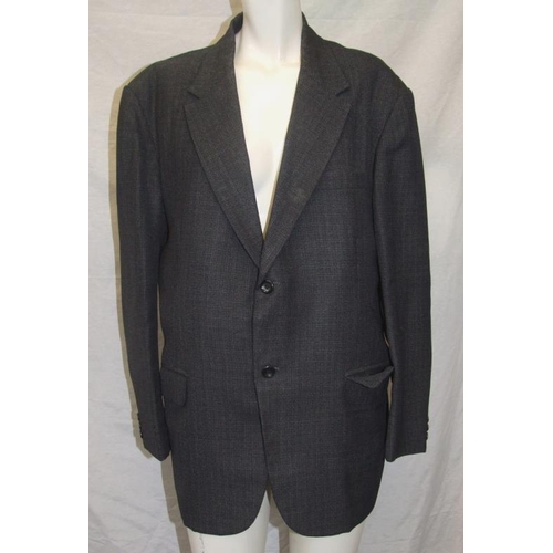 511 - 3 Mens Suits incl. AH Chum Singapore, Lee Sin etc. & 3 shirts (6)