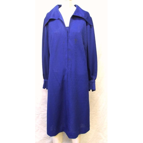 519 - Ladies Vintage Dresses size 18/20 & Royal Blue Knitted Dress approx. size 10/12 (8)