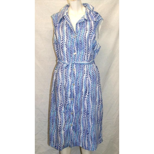 519 - Ladies Vintage Dresses size 18/20 & Royal Blue Knitted Dress approx. size 10/12 (8)