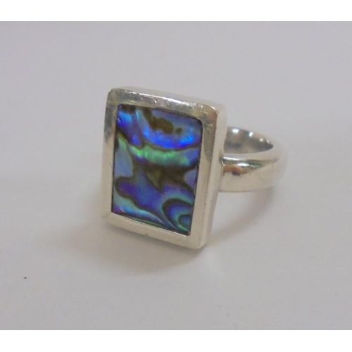 435 - Silver/925 Ring set with rectangular abalone shell