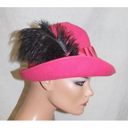 567 - Ladies Vintage Hats incl. Bermona Trend, Mitzi Lorenz, Bermona Boutique, Ricemans etc. & Tweed Deers... 