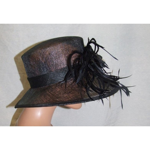 568 - Ladies Hats incl. C&A, M&S, Jacques Vert etc. (5)