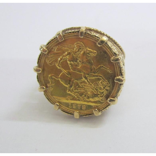 204 - Gents 9ct. Gold Ring set 1978 Sovereign