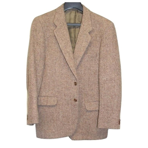 402 - Centaur Mens Harris Tweed 100% Wool Jacket, labelled No. 0380516, no size label, measures approx. 42... 