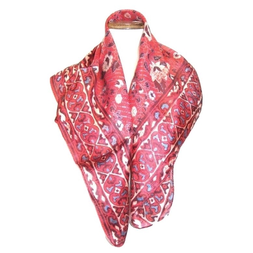 443 - Ladies Scarves & Shawls (22)