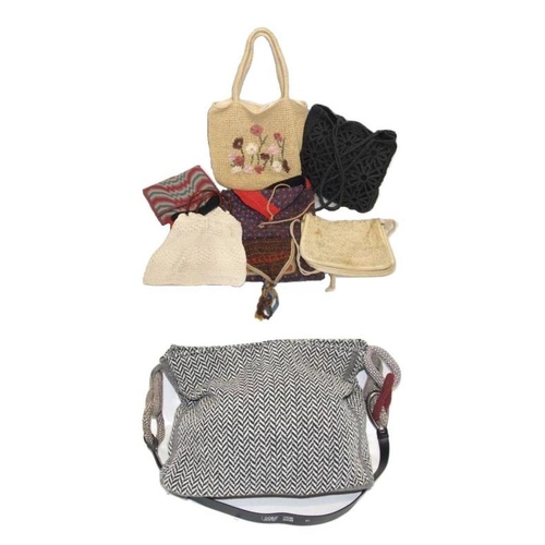 482 - 7 Ladies Bags incl. straw woven, crocheted etc.