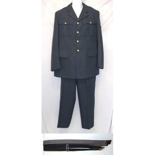 558 - RAF No. 1 Dress Uniform size 180/108/100 Compton & Webb Ltd., propeller sew-on badges