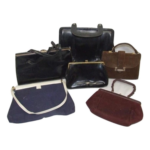 545 - Ladies Vintage Handbags incl. Peter Leigh, Elgee, etc. & Brown Suede Vintage Baker Boy Cap