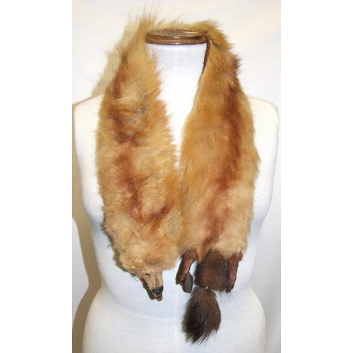 572 - Vintage Fur Stoles: cross fox, mink & red fox (5)