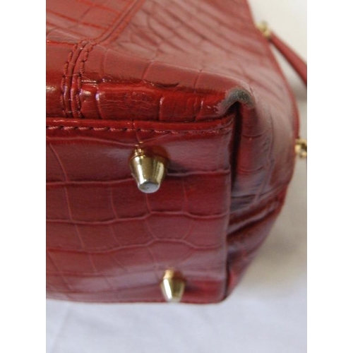 618 - Osprey Red Moc Croc Handbag