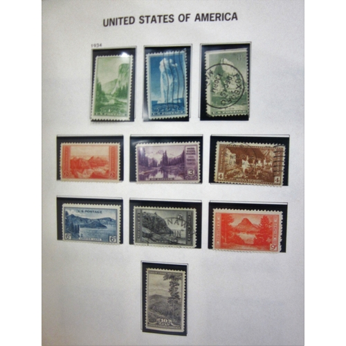 280 - USA Stamps Album of Early Used Stamps in mixed condition from 1861-1944 with catalogue value of appr... 