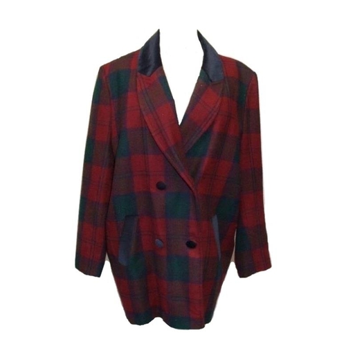 653 - Ladies Vintage Dereta Jacket with faux fur collar & Nuage Tartan Jacket labelled size 14 (2)