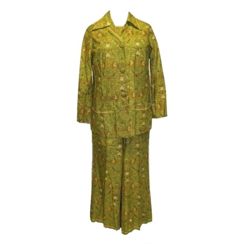 664 - Ladies Vintage Green Cotton Oriental Print Trouser Suit & Cole of California Poppy Print Jacket (2)