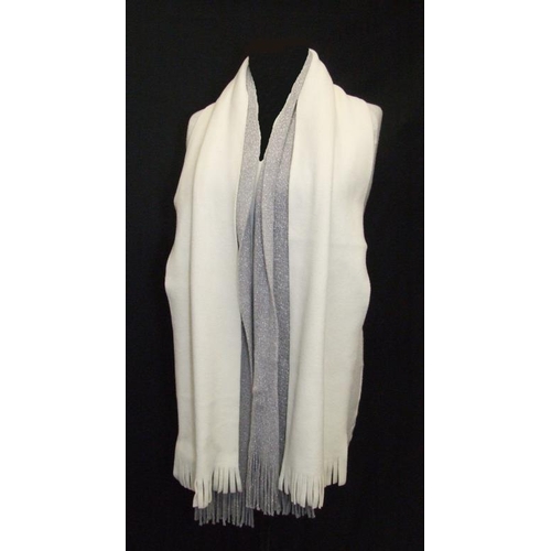 693 - 11 Scarves, Black & White Shawl & 2 Pashminas (14)