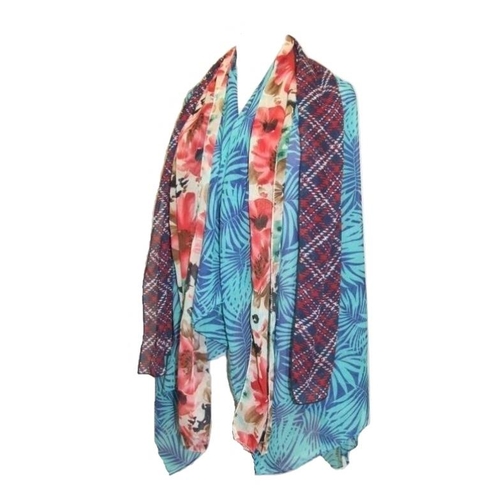 694 - 22 Scarves & Shawls