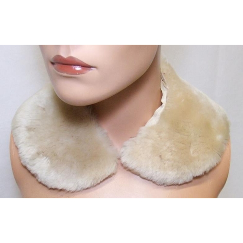 719 - Vintage Kates Boutique Canada Real Fur Hat, Mink Headband?, 2 Faux Fur Collars, small pieces of fur ... 