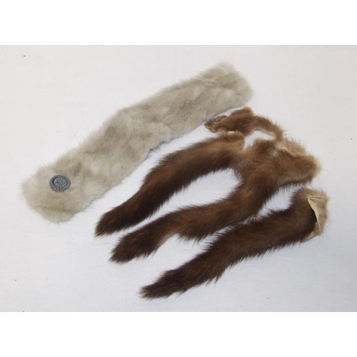 719 - Vintage Kates Boutique Canada Real Fur Hat, Mink Headband?, 2 Faux Fur Collars, small pieces of fur ... 